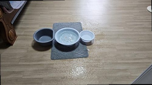 광진구 누수탐지 광장동 아파트 5층 거실 벽면 시공 후기 사진
