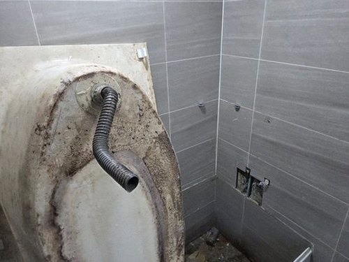 누수탐지 배관 경로를 확인하는 점검 도구