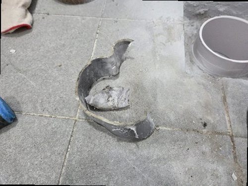 병점구 누수탐지 병점동 아파트 2층 다용도실 외벽 쪽 시공 후기 사진