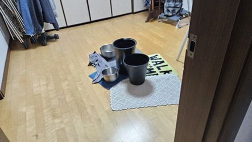 누수탐지 누수 점검 결과와 보수 범위를 비교해 확인하는 장면