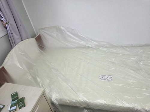 누수탐지 배관 구간별 점검 결과를 확인하는 현장 모습