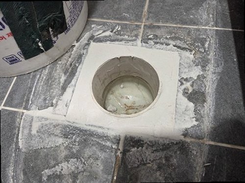 아산시 누수탐지 탕정면 상가 2층 천장 점검구 시공 후기 사진
