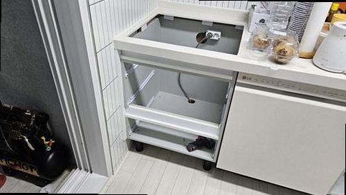 노원구 누수탐지 공릉동 연립주택 2층 주방 싱크대 안쪽 시공 후기 사진