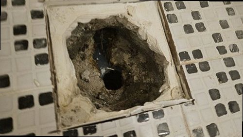 서초구 누수탐지 우면동 아파트 9층 아이 방 벽면 시공 후기 사진
