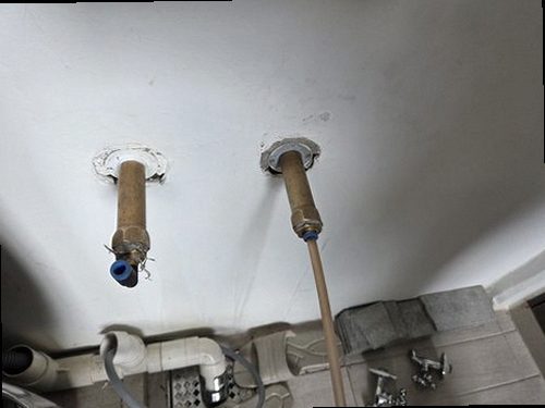 남동구 누수탐지 서창동 아파트 5층 주방 싱크대 안쪽 시공 후기 사진