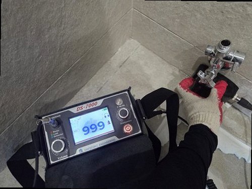 종로구 누수탐지 창신동 오피스텔 8층 욕실 앞 마루 시공 후기 사진