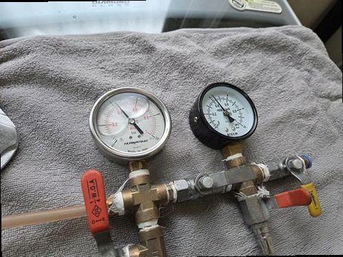 시흥 누수탐지 목감동 아파트 7층 작은방 벽면 시공 후기 사진