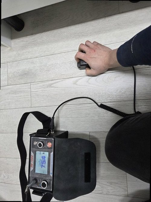 서대문구 누수탐지 홍제동 아파트 10층 거실 창가 시공 후기 사진