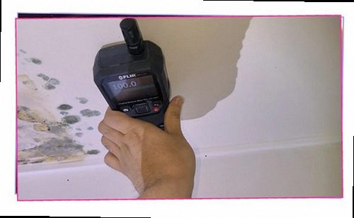 분당구 누수탐지 누수 원인과 보수 범위를 확인하기 위해 바닥 구조를 점검하는 모습