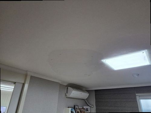 권선구 누수탐지 구운동 빌라 2층 세면대 앞 시공 후기 사진