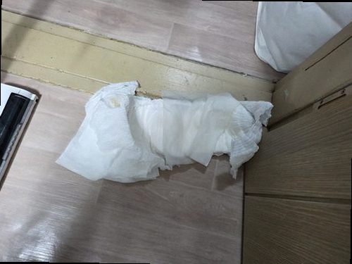 누수탐지 관양동 누수탐지 아파트 천장 얼룩 원인을 장비와 육안으로 비교