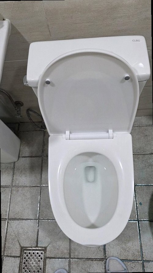 동대문구 누수탐지 용두동 아파트 6층 침실 벽면 시공 후기 사진