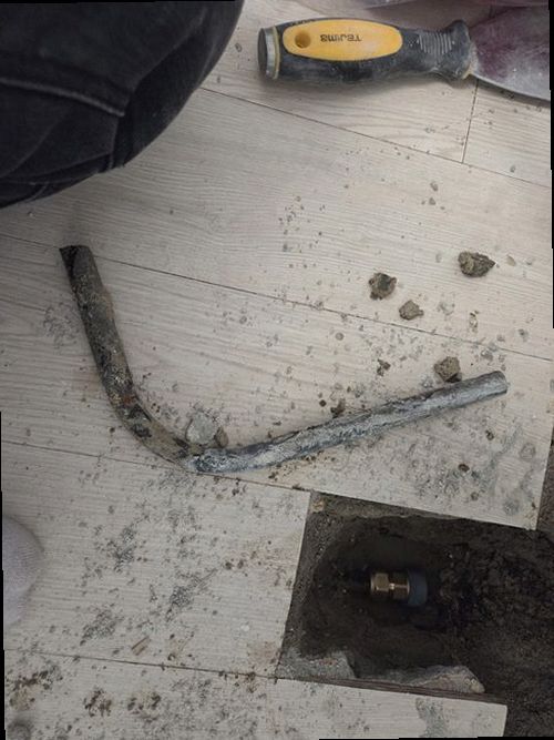 옹진군 누수탐지 영흥면 빌라 2층 세탁실 벽면 시공 후기 사진