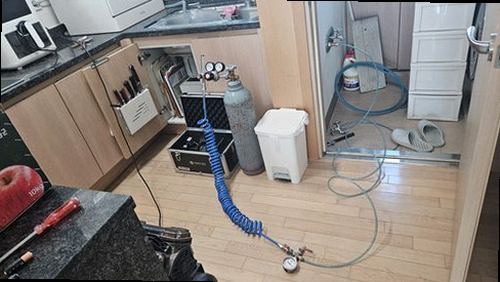 과천 누수탐지 부림동 빌라 3층 주방 시공 후기 사진