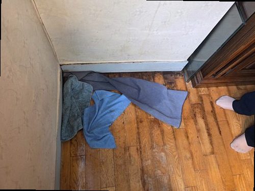 군포 누수탐지 당정동 아파트 11층 거실과 주방 사이 시공 후기 사진