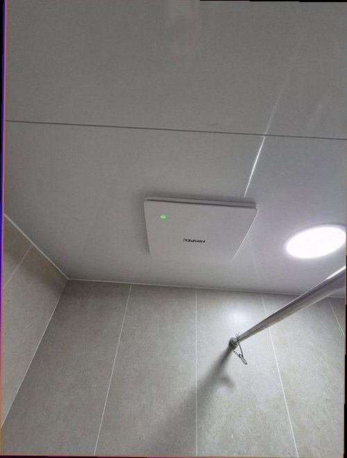 팔달구 누수탐지 욕실 천장에 번진 누수 흔적과 점검 현장