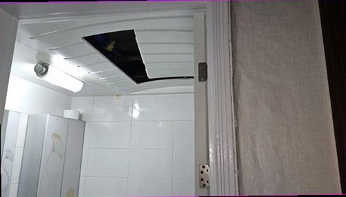 만안구 누수탐지 누수 지점 확인 후 부분 보수와 건조 점검이 진행된 실내
