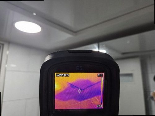 남양주 누수탐지 금곡동 상가 1층 천장 조명 주변 시공 후기 사진
