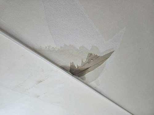 누수탐지 정동 거실벽누수는 언제 누수탐지가 필요할까?
