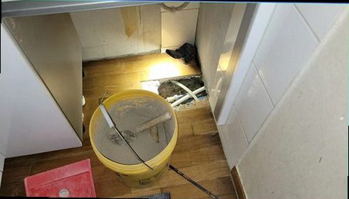 안성 누수탐지 계량기와 보일러 압력 변화를 확인하는 누수 점검 과정