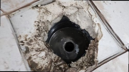 누수탐지 누수 발생 시간과 천장 얼룩 변화를 기록한 점검 자료