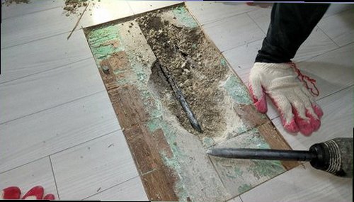 하남 누수탐지 누수 의심 구간을 장비로 측정하고 결과를 비교하는 과정