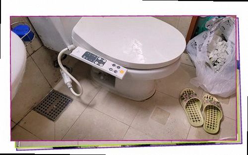 처인구 누수탐지 분배기 회로별 압력 변화와 바닥 수분 측정 결과를 비교하는 장면