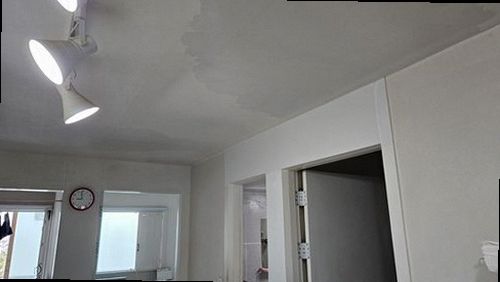 일산동구 누수탐지 식사동 아파트 5층 보일러실과 거실 바닥 시공 후기 사진