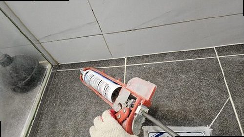 성북구 누수탐지 장위동 연립주택 1층 창고 천장 시공 후기 사진