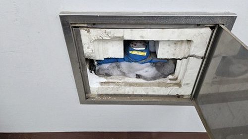 종로구 누수탐지 측정 위치와 검사 결과를 비교하는 점검 장면
