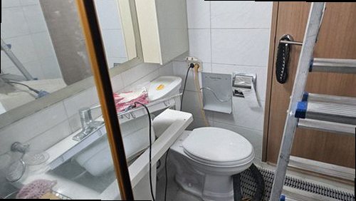 안성 누수탐지 죽산면 다가구주택 3층 현관 신발장 아래 시공 후기 사진