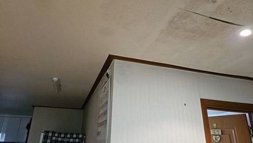 덕양구 누수탐지 대자동 상가 1층 천장 조명 주변 시공 후기 사진