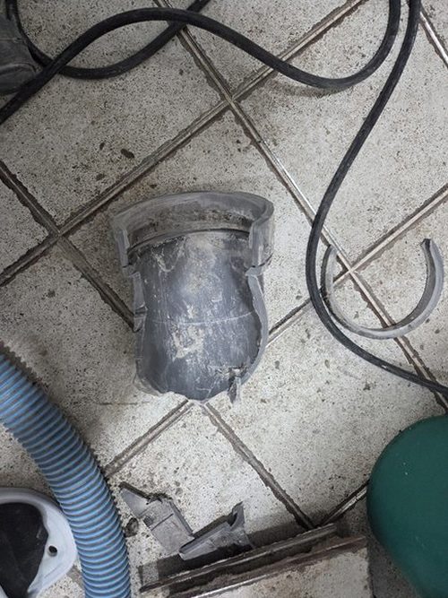 누수탐지 와동 누수탐지 배관물샘 방치하면 곰팡이와 바닥 손상 확대