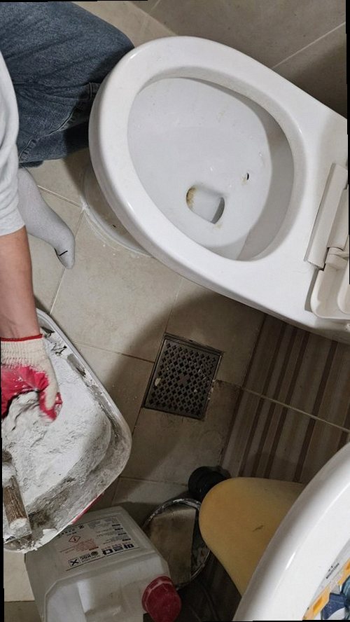 가평 누수탐지 북면 아파트 10층 현관 신발장 뒤 시공 후기 사진