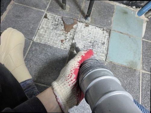 수정구 누수탐지 복정동 아파트 10층 세탁실 벽면 시공 후기 사진