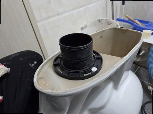 계양구 누수탐지 젖은 흔적의 위치와 계량기 상태를 확인하는 점검 과정