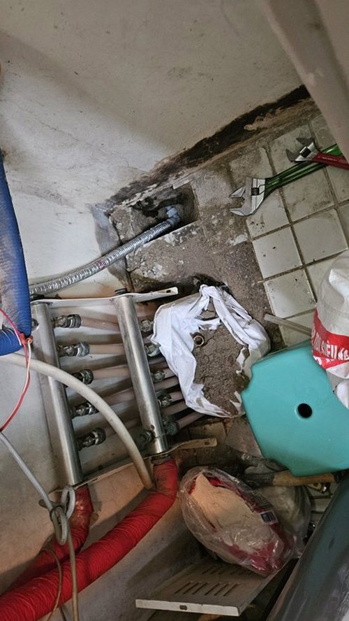 누수탐지 하봉암동 누수탐지 벽지물자국원인 방치하면 곰팡이로 번집니다