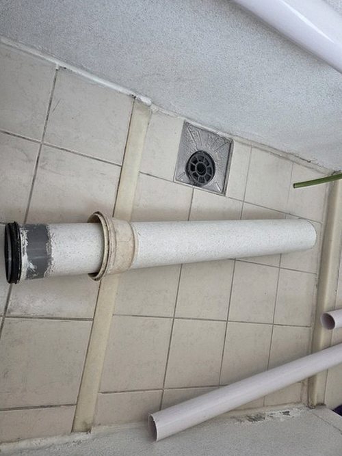 누수탐지 장안면 누수탐지 미루면 아랫집 피해로 번지는 아파트 천장