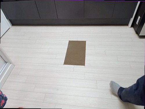 서해구·검단구 누수탐지 욕실과 벽면의 누수 흔적을 확인하는 점검 과정