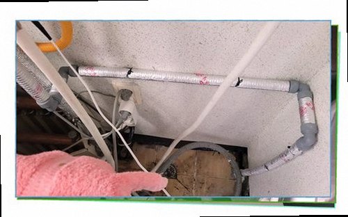 의정부 누수탐지 천장 얼룩과 벽면 습기 자국을 확인하는 현장 점검 모습