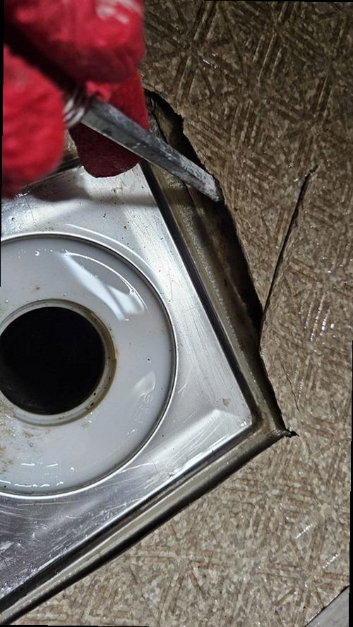 분당구 누수탐지 야탑동 상가 지하 1층 주차장 천장 시공 후기 사진
