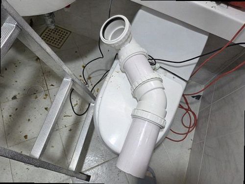서해구·검단구 누수탐지 점검 결과에 맞춰 배관 보수 범위와 사후 확인을 살피는 모습