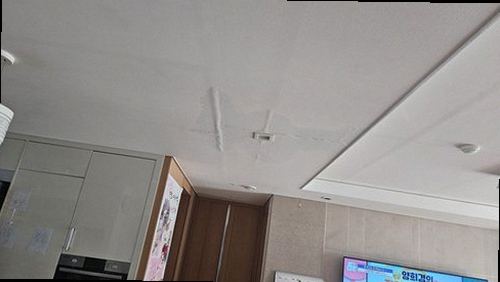 관악구 누수탐지 난곡동 아파트 7층 안방 벽면 시공 후기 사진
