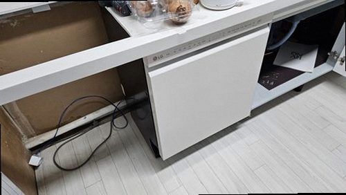 마포구 누수탐지 망원동 빌라 3층 주방 벽면 시공 후기 사진