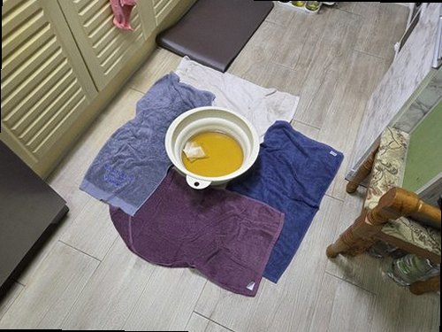 서초구 누수탐지 우면동 아파트 7층 거실 벽 하단 시공 후기 사진