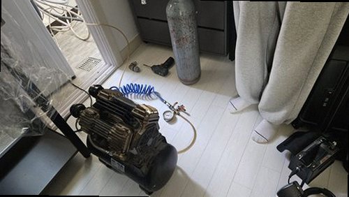 서해구·검단구 누수탐지 보수 후 배관 상태와 주변 마감면을 다시 확인하는 과정