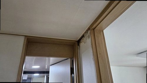 수지구 누수탐지 동천동 오피스텔 12층 거실 벽면 시공 후기 사진