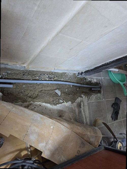 누수탐지 남북동 누수탐지 벽지누수흔적 결로와 물샘 자국, 무엇이 다를까