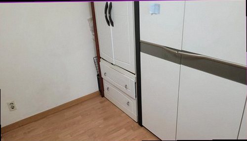 사상구 누수탐지 천장 물자국과 벽면 습기 흔적을 확인하는 현장