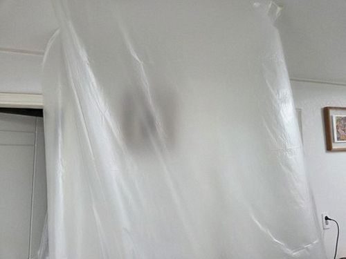 누수탐지 내동 누수탐지의 기본 안방 벽지 변색 아파트 신호